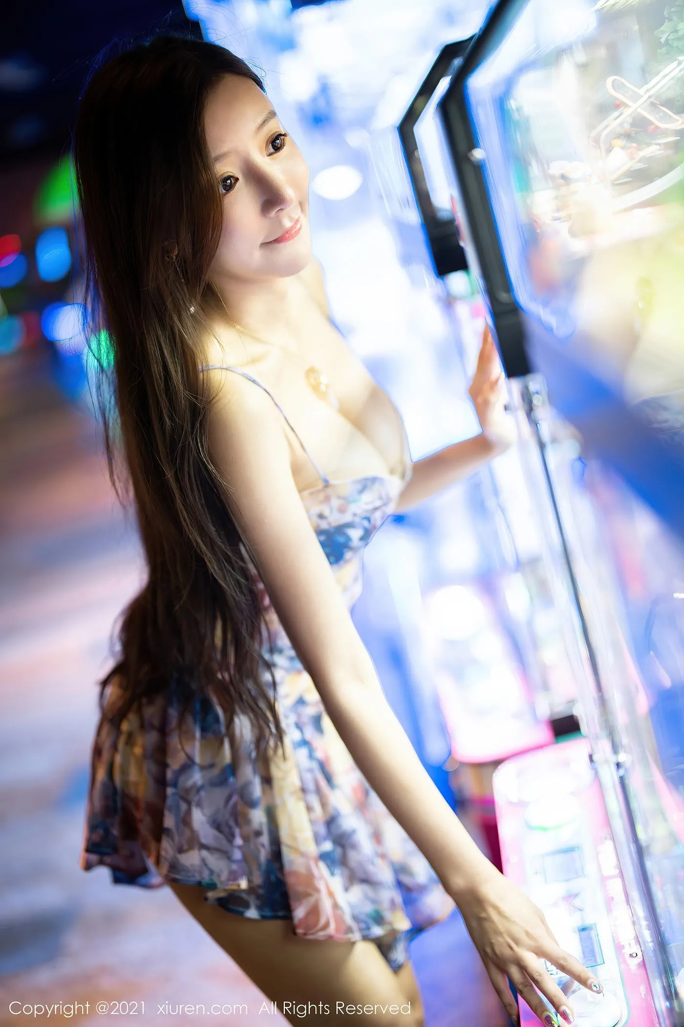 [XIUREN秀人网] 2021.04.27 NO.3354 王馨瑶yanni [64P]插图1